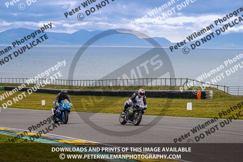 anglesey no limits trackday;anglesey photographs;anglesey trackday photographs;enduro digital images;event digital images;eventdigitalimages;no limits trackdays;peter wileman photography;racing digital images;trac mon;trackday digital images;trackday photos;ty croes